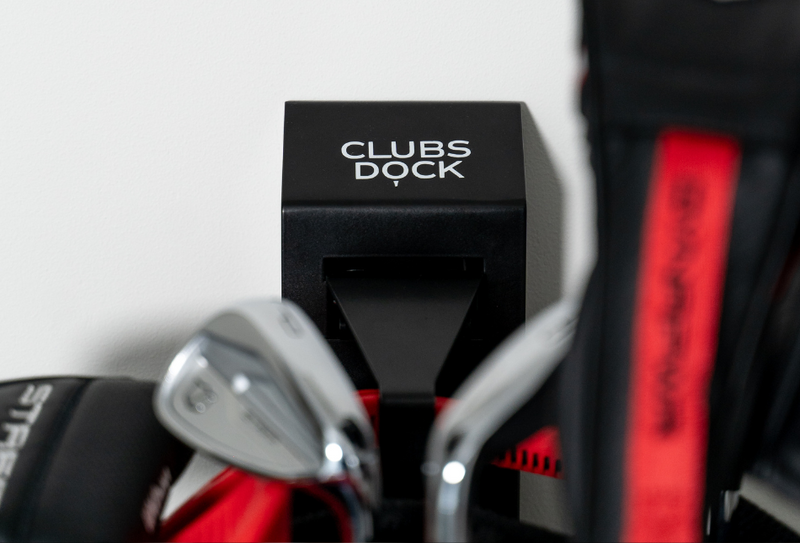 Clubsdock-black-frontal-view